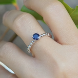 blue sapphire white gold ring